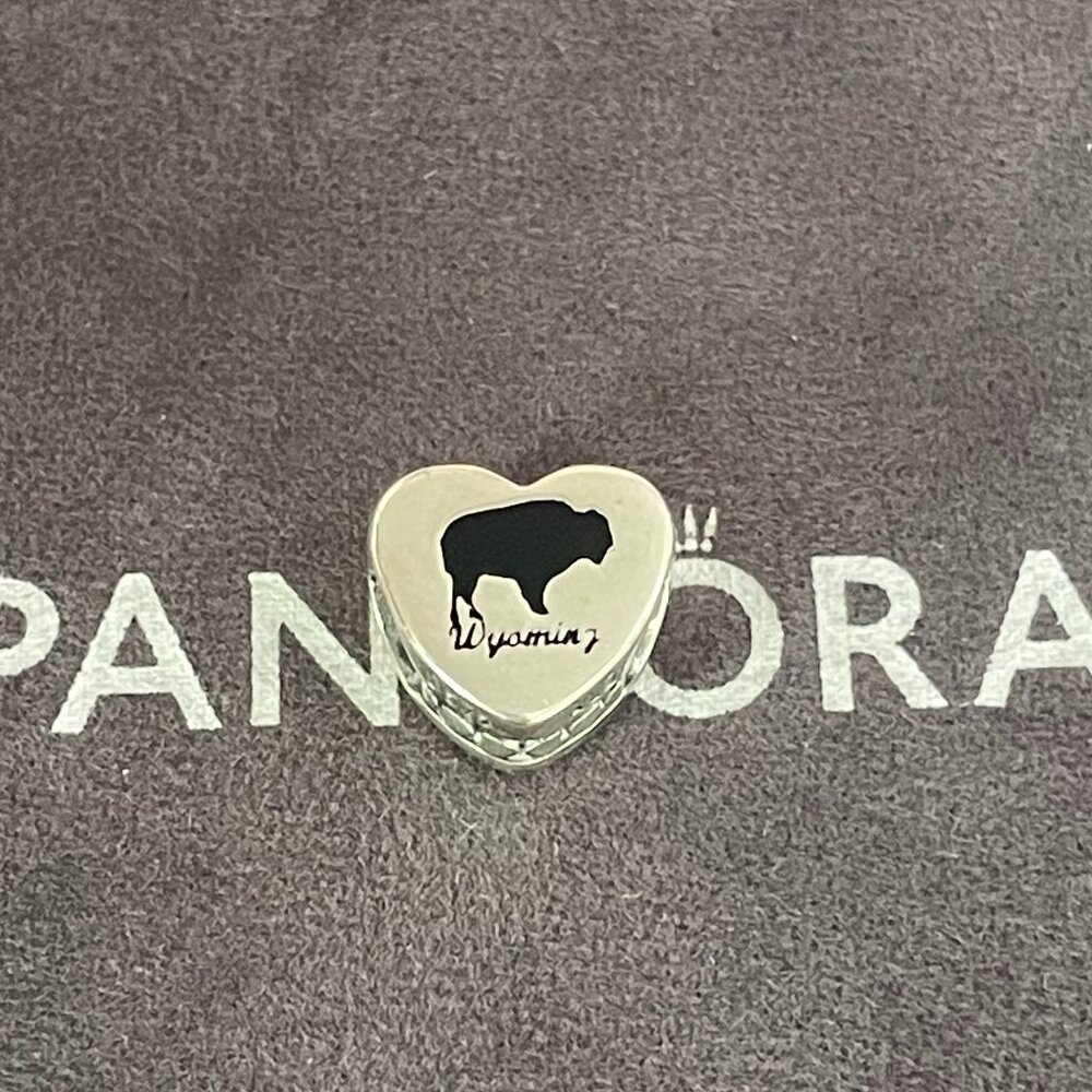 Pandora Bison Wyoming State Heart Charm Travel Pendant